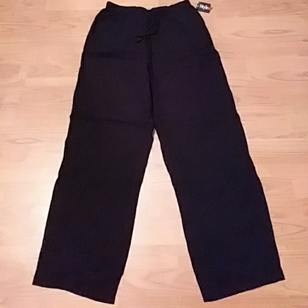 NWT BRAND NEW stretch pants